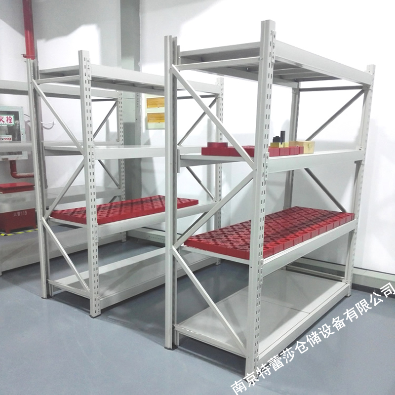 中量B型貨架(圖1) 中量貨架